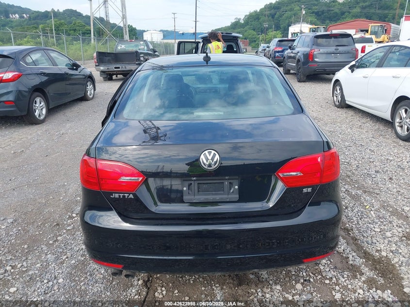 2014 VOLKSWAGEN JETTA 1.8T SE - 3VWD17AJ1EM444956