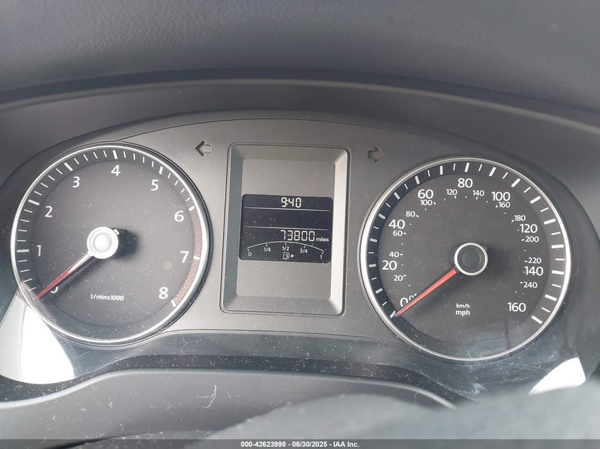 2014 VOLKSWAGEN JETTA 1.8T SE - 3VWD17AJ1EM444956