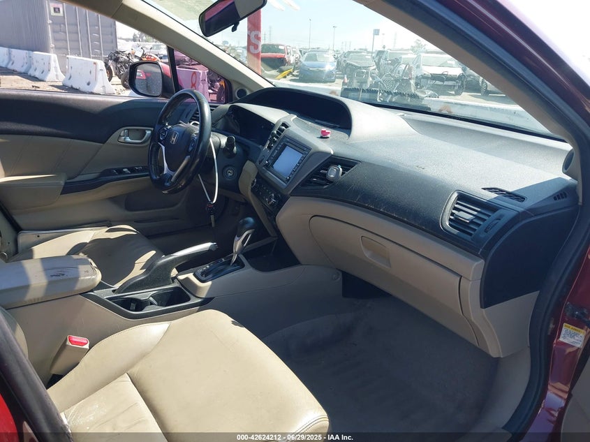 2012 HONDA CIVIC VIN: 2HGFB2F99CH546352
