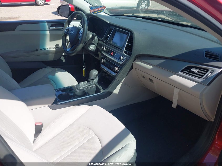 2018 HYUNDAI SONATA VIN: 5NPE24AF5JH598214