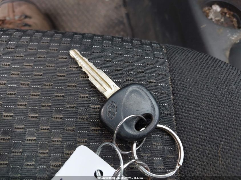 2009 Hyundai Accent Gs VIN: KMHCM36C99U129697 Lot: 42624598