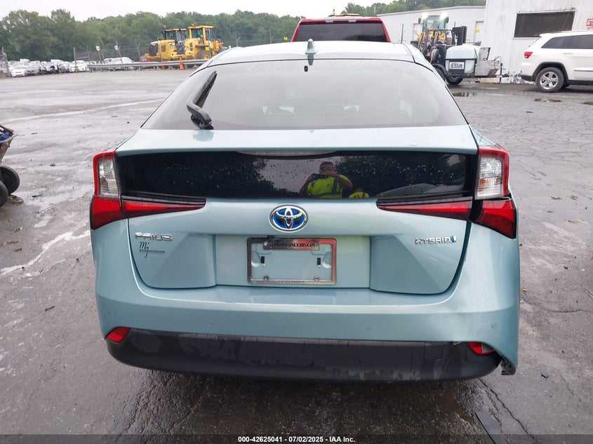 2022 TOYOTA PRIUS LE - JTDKAMFU4N3158998