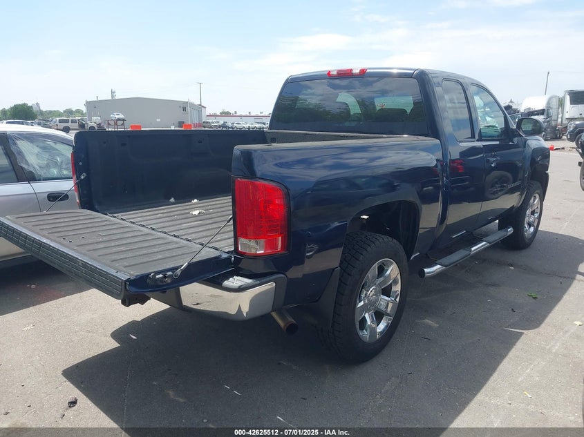 2007 CHEVROLET SILVERADO VIN: 1GCEK19J17Z558639