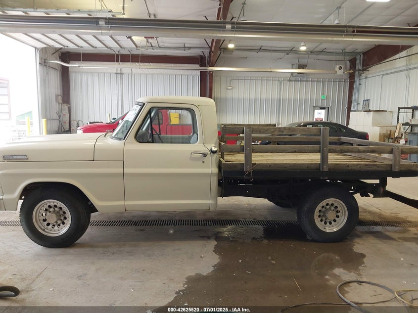 1967 Ford F250 VIN: F25DLA87090 Lot: 42625520