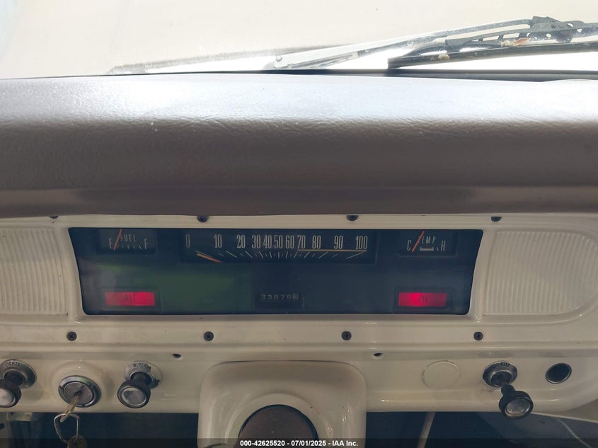 1967 Ford F250 VIN: F25DLA87090 Lot: 42625520