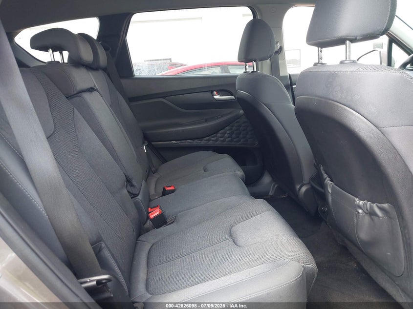 2019 HYUNDAI SANTA FE SE - 5NMS23AD6KH095107