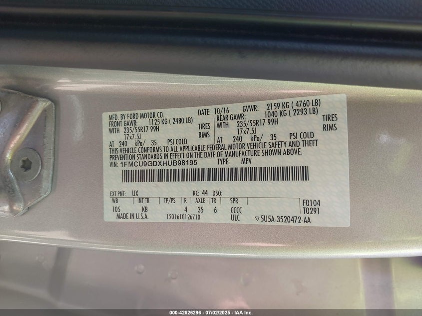 VIN 1FMCU9GDXHUB98195 2017 FORD ESCAPE SE