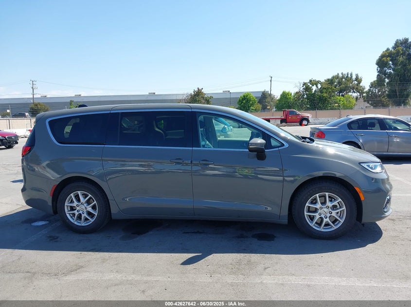 2023 CHRYSLER PACIFICA TOURING L - 2C4RC1BG9PR590309