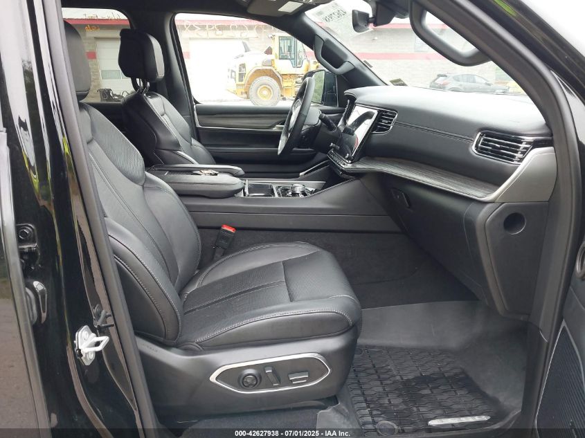 2024 Jeep Wagoneer - 1C4SJVDP2RS176737