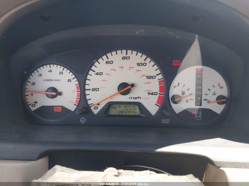 1998 Honda Accord Ex VIN: 1HGCG3270WA010245 Lot: 42628230