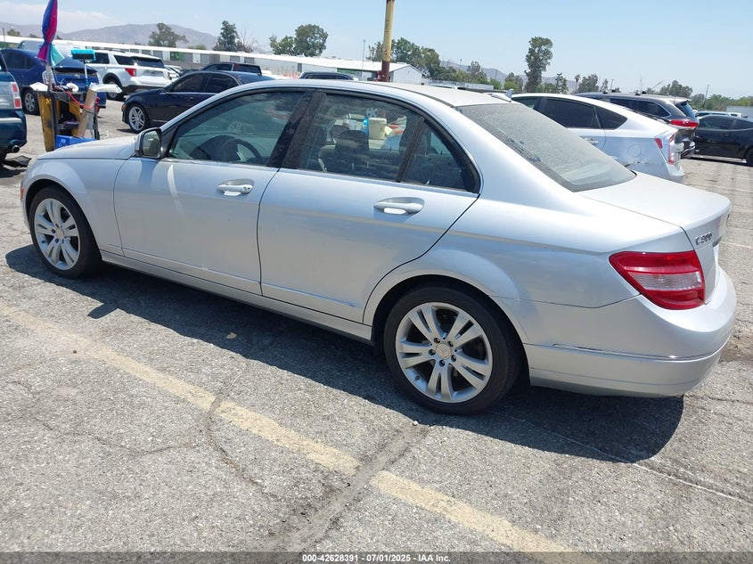 2008 MERCEDES-BENZ C 300 VIN: WDDGF54X68F089315