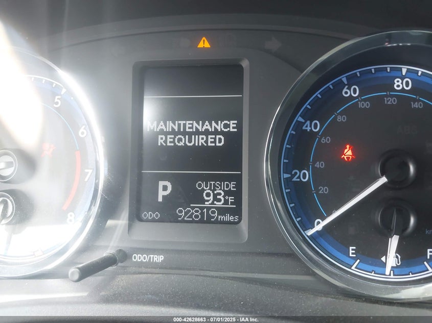 2017 TOYOTA COROLLA LE - 2T1BURHE2HC834046