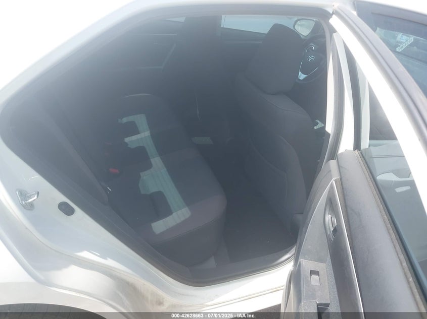 2017 TOYOTA COROLLA LE - 2T1BURHE2HC834046