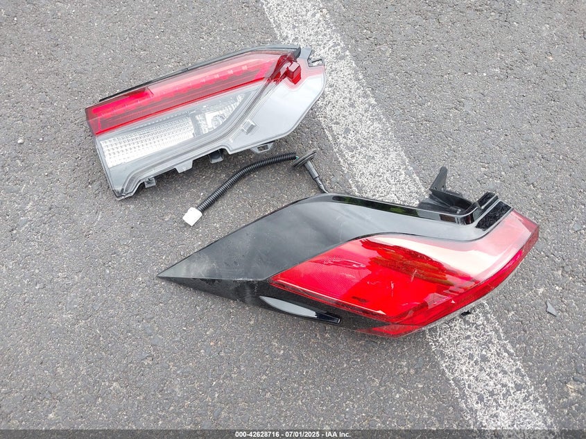 2021 TOYOTA RAV4 HYBRID XSE - 2T3E6RFV0MW006801