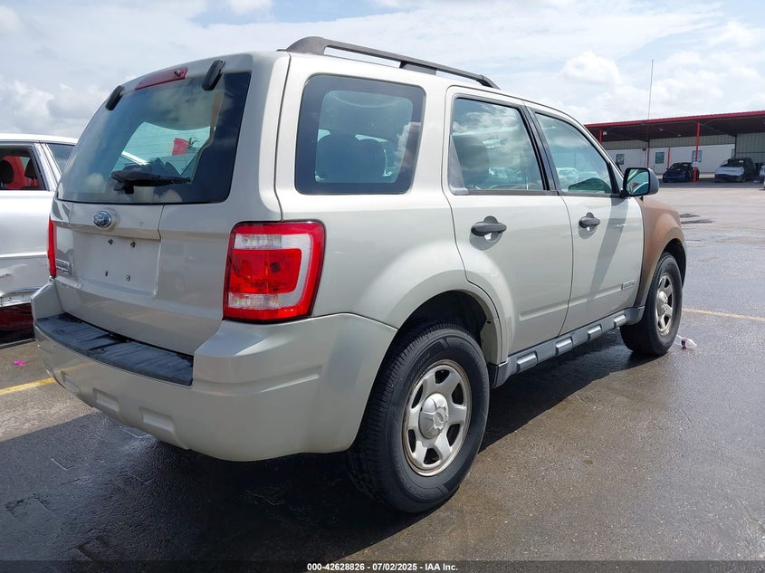 1FMCU02Z38KA80872 2008 FORD ESCAPE photo no. 4