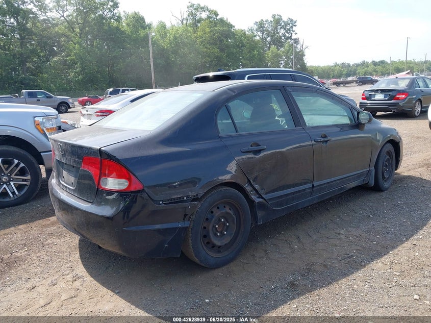 1HGFA16558L034687 2008 HONDA CIVIC photo no. 4