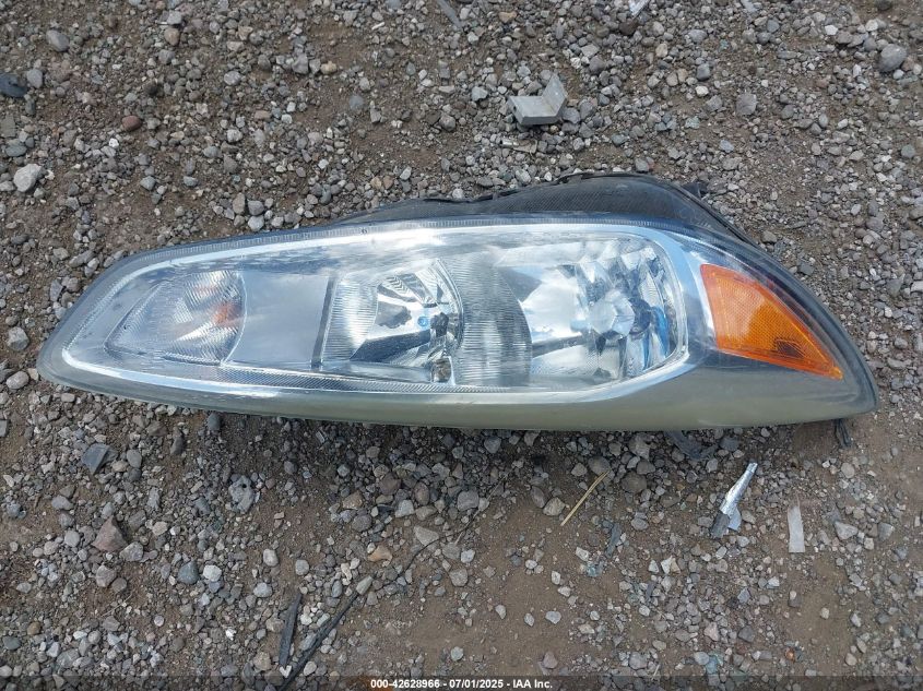 2015 Ford Focus Se VIN: 1FADP3F22FL280475 Lot: 42628966