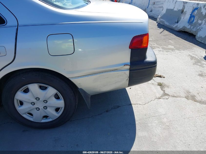 2001 Toyota Camry Le VIN: 4T1BG22K11U798576 Lot: 42629109