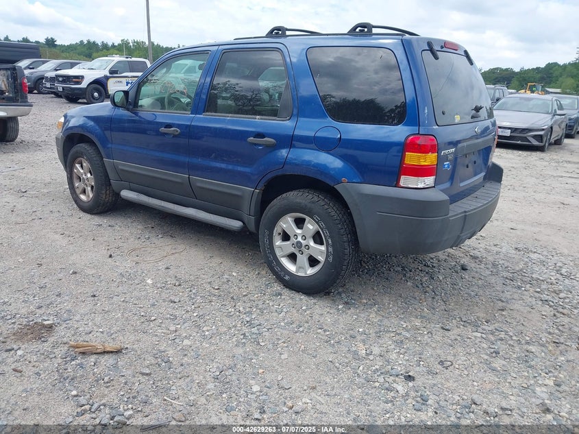 2007 FORD ESCAPE VIN: 1FMYU03157KB51504