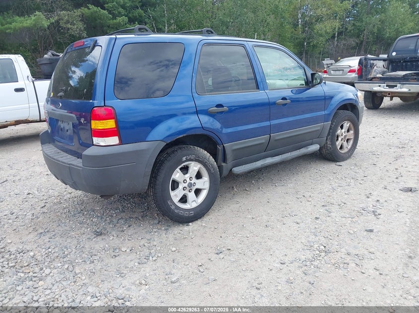 2007 FORD ESCAPE VIN: 1FMYU03157KB51504