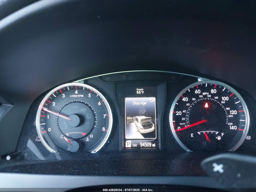 2017 TOYOTA CAMRY SE - 4T1BF1FK4HU357753