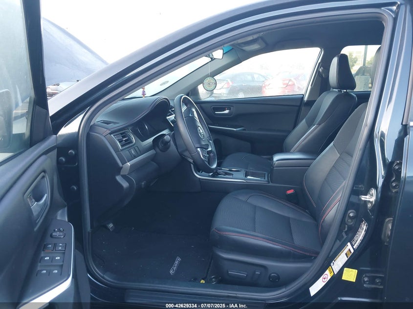 2017 TOYOTA CAMRY SE - 4T1BF1FK4HU357753