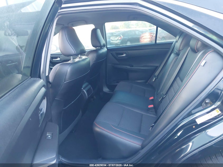 2017 TOYOTA CAMRY SE - 4T1BF1FK4HU357753