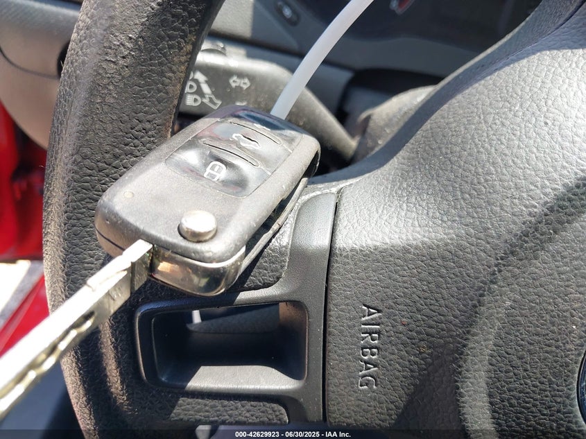 2011 VOLKSWAGEN JETTA VIN: 3VWDX7AJ3BM357053