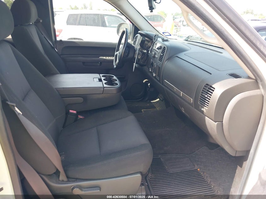 2010 CHEVROLET SILVERADO 1500 VIN: 1GCSCSE0XAZ178936