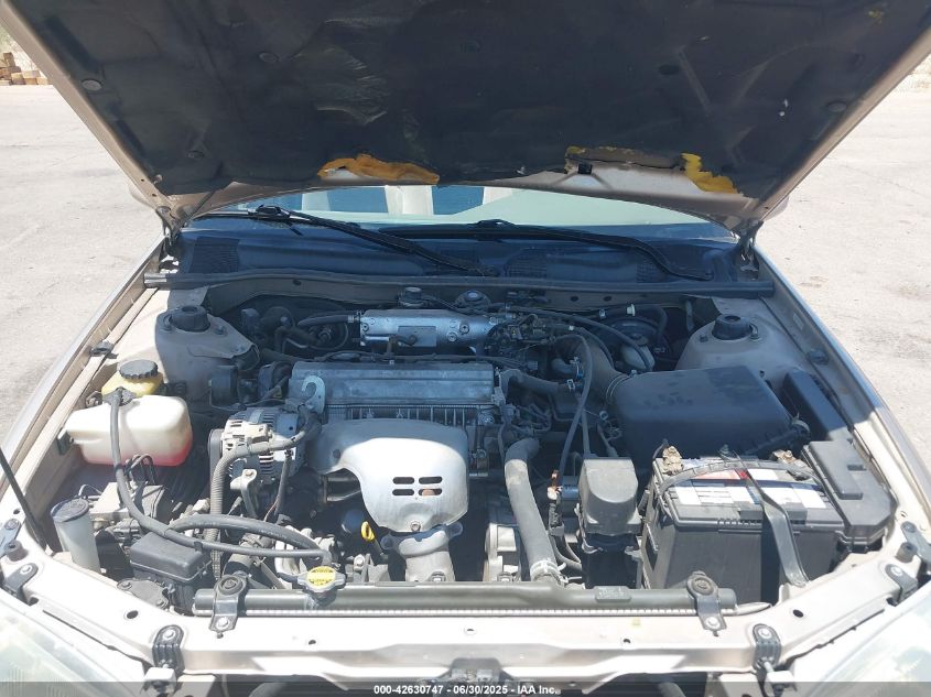 1998 Toyota Camry Le VIN: JT2BG28K0W0185903 Lot: 43847509