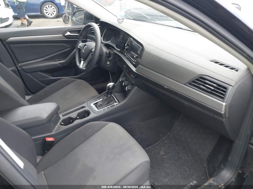 VIN 3VWC57BU2MM030317 2021 VOLKSWAGEN JETTA 1.4T R-LINE/1.4T S/1.4T SE