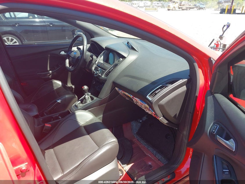 2017 FORD FOCUS ST VIN: 1FADP3L97HL206781