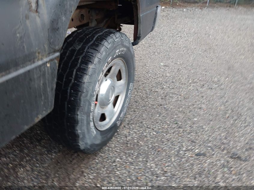 2005 Ford F-150 Fx4/Lariat/Xl/Xlt VIN: 1FTPX145X5FA63049 Lot: 42632000