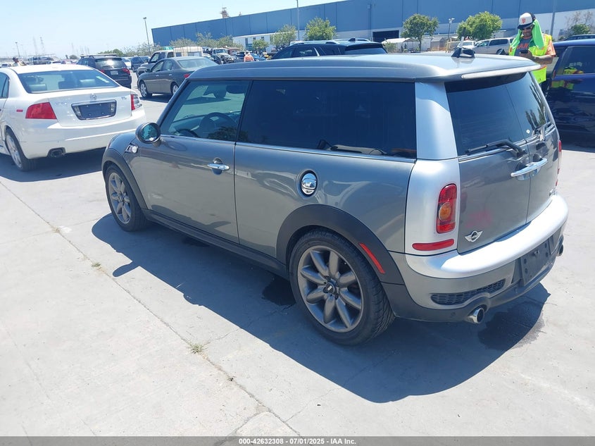 2009 MINI COOPER S CLUBMAN VIN: WMWMM33519TP72451