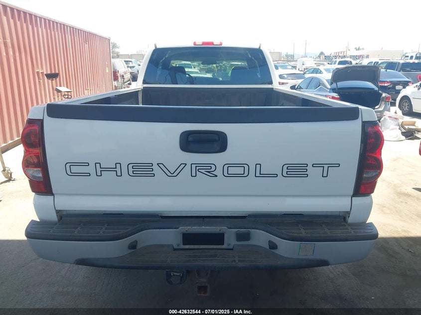 2004 Chevrolet Silverado 2500Hd Work Truck VIN: 1GCHC29U74E349175 Lot: 42632544