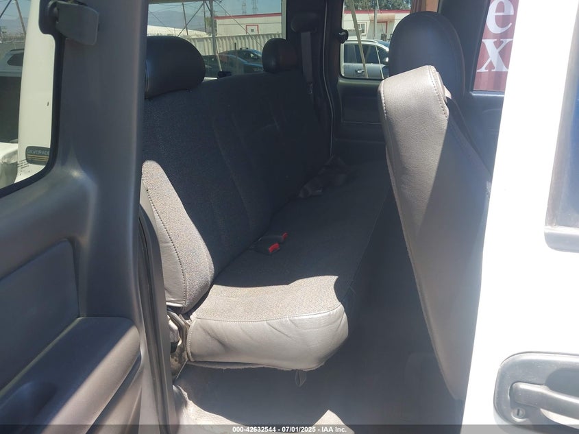 2004 Chevrolet Silverado 2500Hd Work Truck VIN: 1GCHC29U74E349175 Lot: 42632544