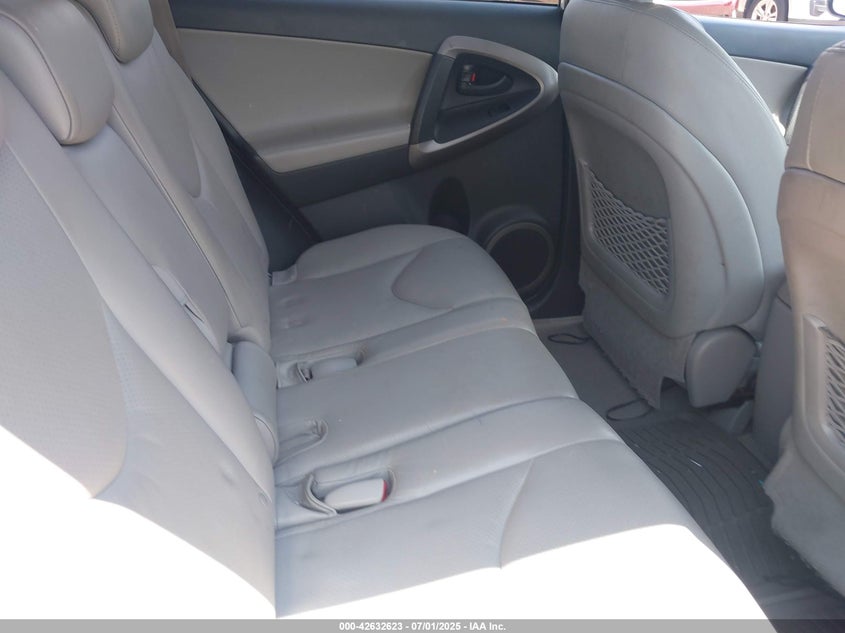 2008 TOYOTA RAV4 VIN: JTMBK31V985059304
