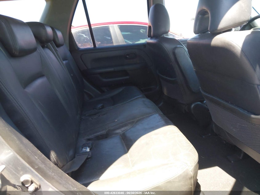 2006 HONDA CR-V VIN: JHLRD789X6C013677