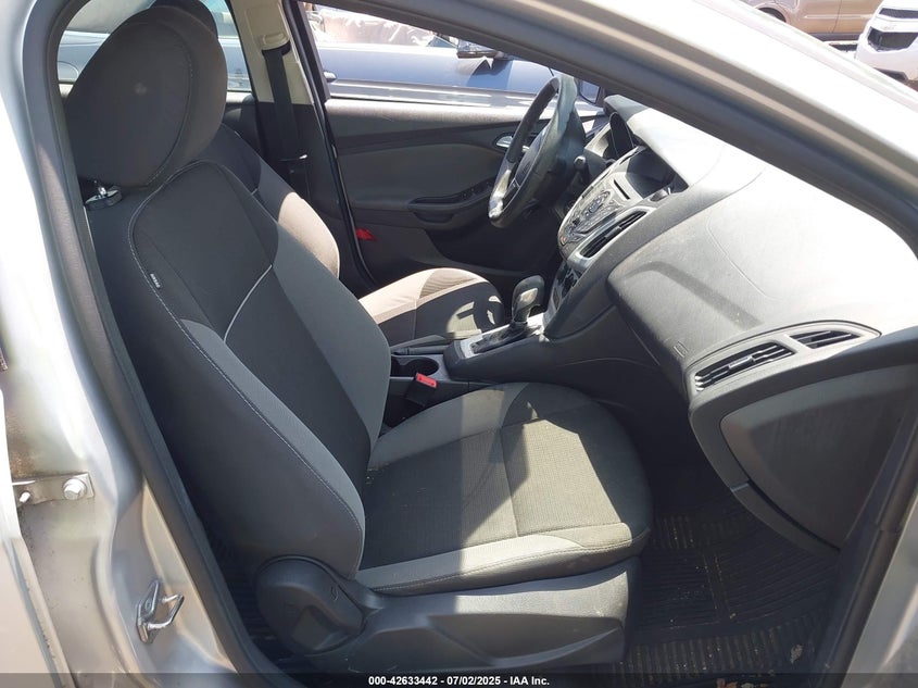 2014 FORD FOCUS SE - 1FADP3F29EL396271