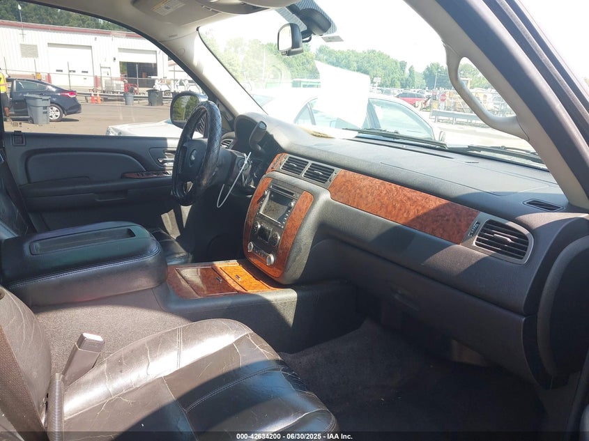 2007 CHEVROLET TAHOE VIN: 1GNFK13087J355127