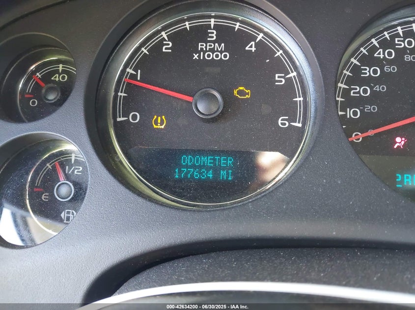 2007 CHEVROLET TAHOE VIN: 1GNFK13087J355127