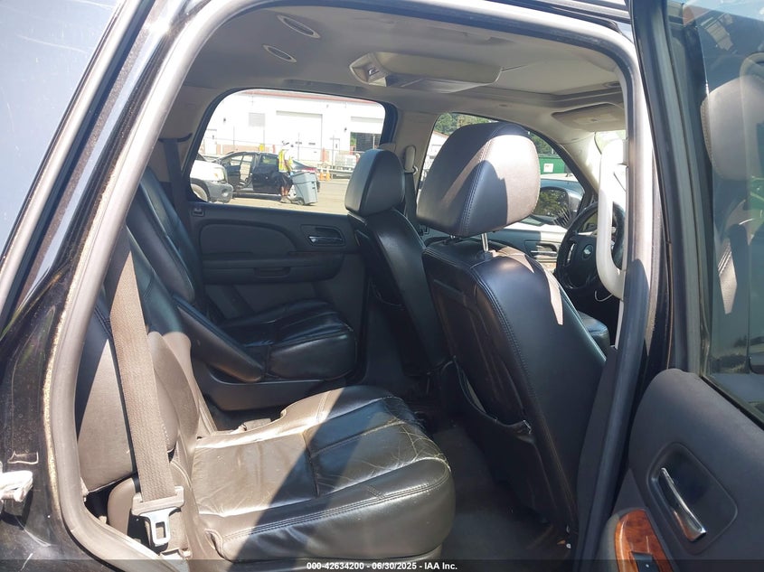 2007 CHEVROLET TAHOE VIN: 1GNFK13087J355127