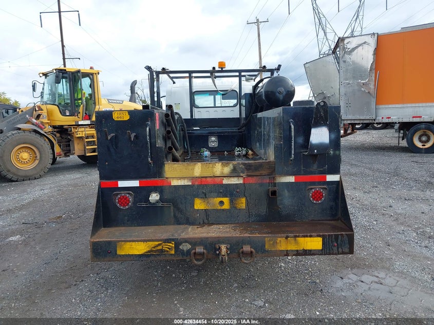 2015 Isuzu Npr Reg VIN: 54DB4W1B9FS800692 Lot: 42634454