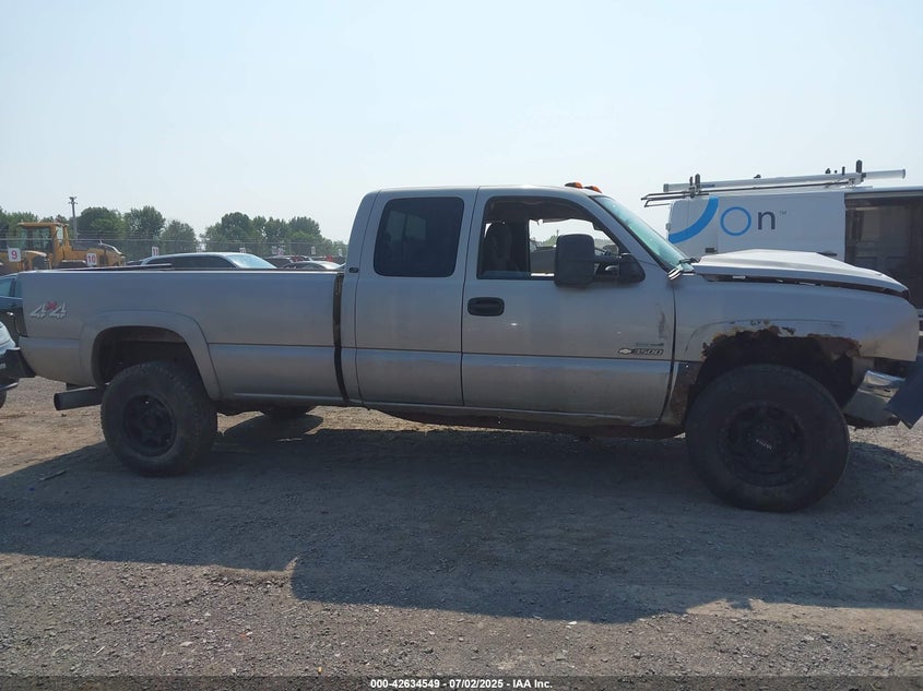 2006 Chevrolet Silverado 3500 Lt2 VIN: 1GCHK39D76E213060 Lot: 42634549