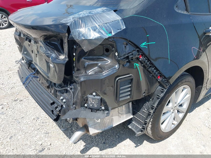 2025 Toyota Corolla Le VIN: 5YFB4MDE7SP232095 Lot: 42634581