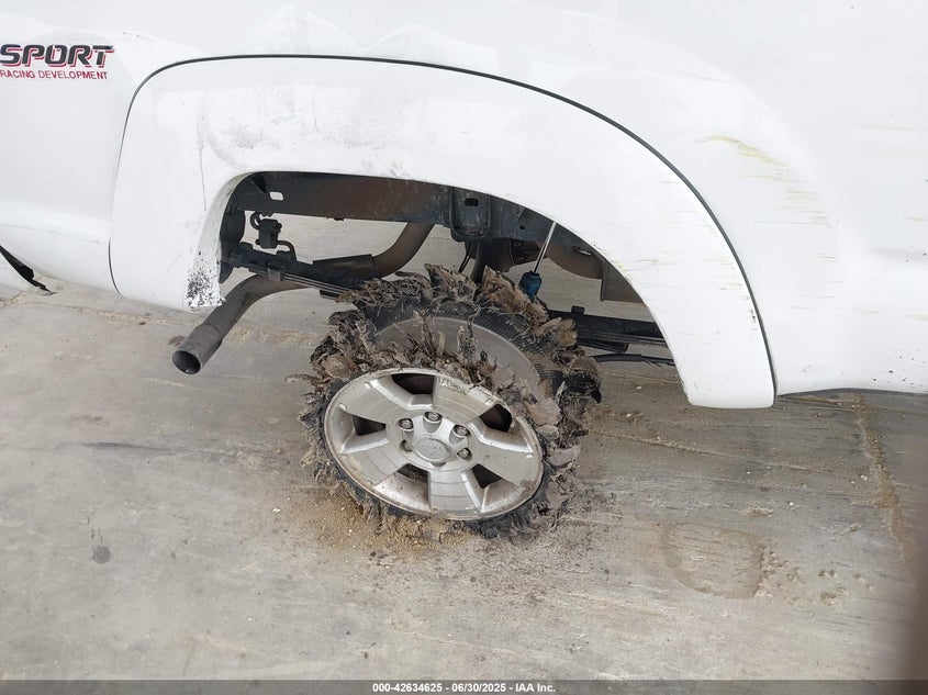 2015 TOYOTA TACOMA VIN: 5TFKU4HN5FX005814