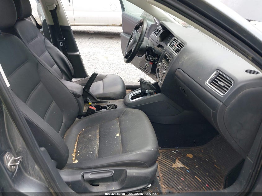 2012 VOLKSWAGEN JETTA VIN: 3VWDX7AJ6CM325280
