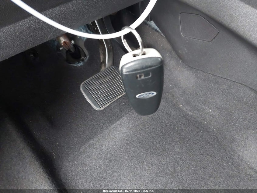 Vin: 1fadp5cu8fl100286, lot: 43128181, ford c-max energi sel 20154