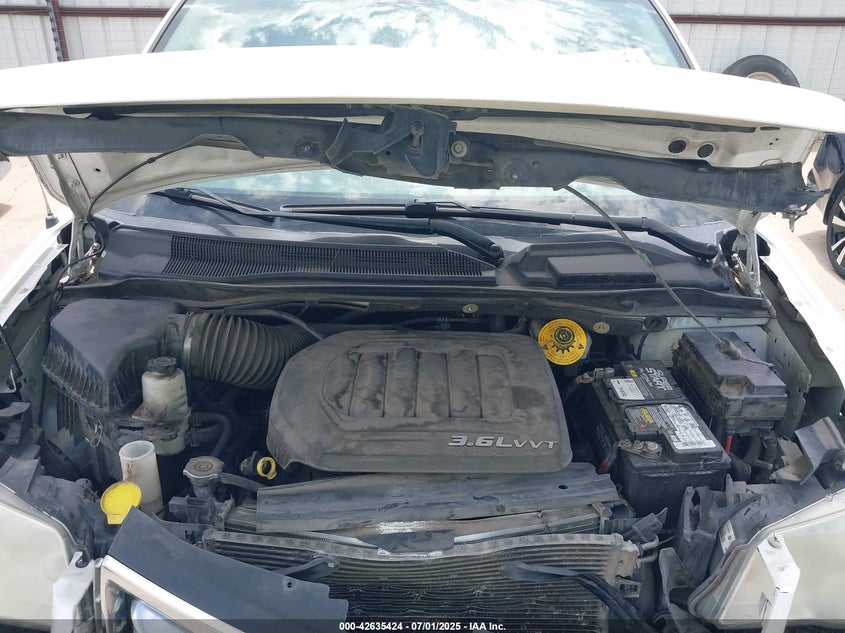 2014 CHRYSLER TOWN & COUNTRY TOURING - 2C4RC1BG0ER440165