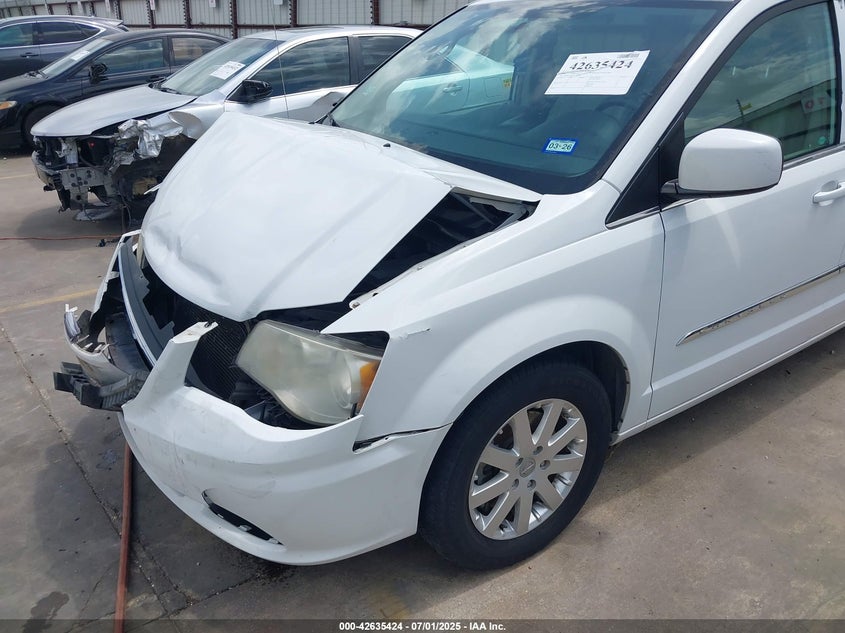 2014 CHRYSLER TOWN & COUNTRY TOURING - 2C4RC1BG0ER440165